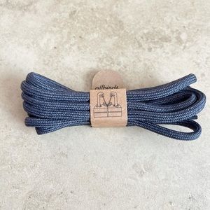 Allbirds shoe laces in city snow color